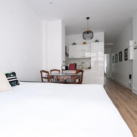 Hsh Traversiere-Boulogne-Billancourt I Appartement 4P Exteriör bild
