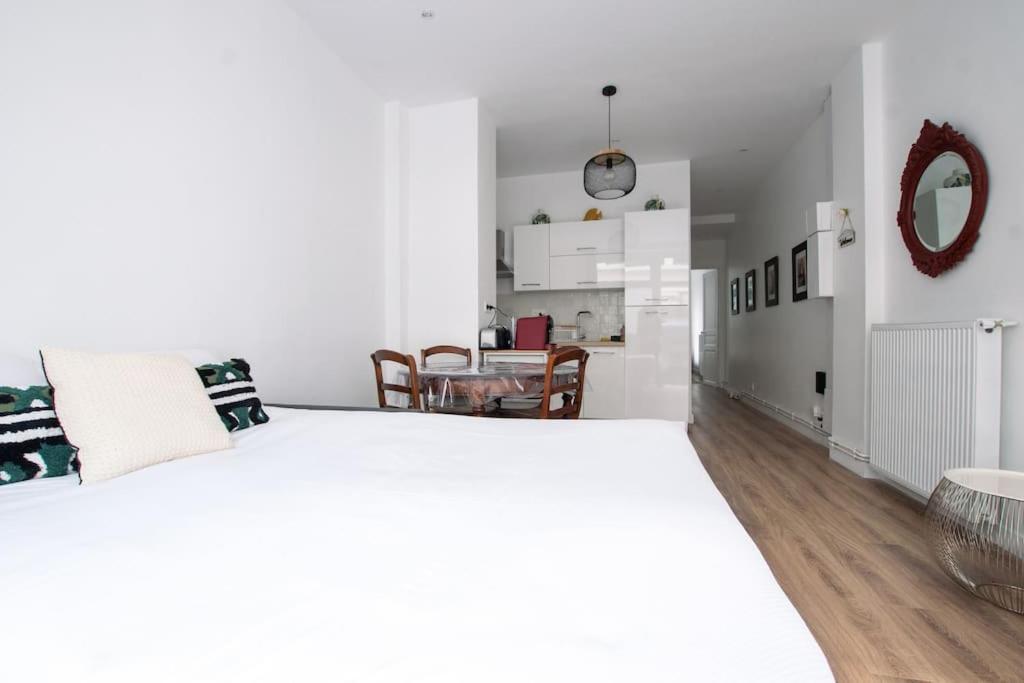 Hsh Traversiere-Boulogne-Billancourt I Appartement 4P Exteriör bild
