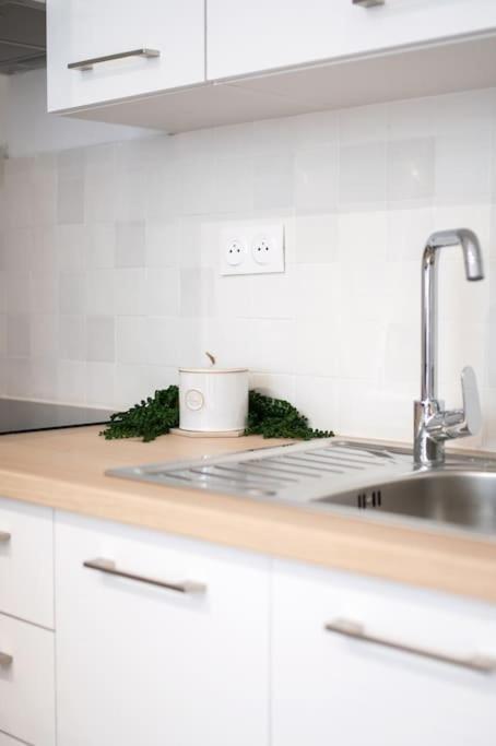 Hsh Traversiere-Boulogne-Billancourt I Appartement 4P Exteriör bild